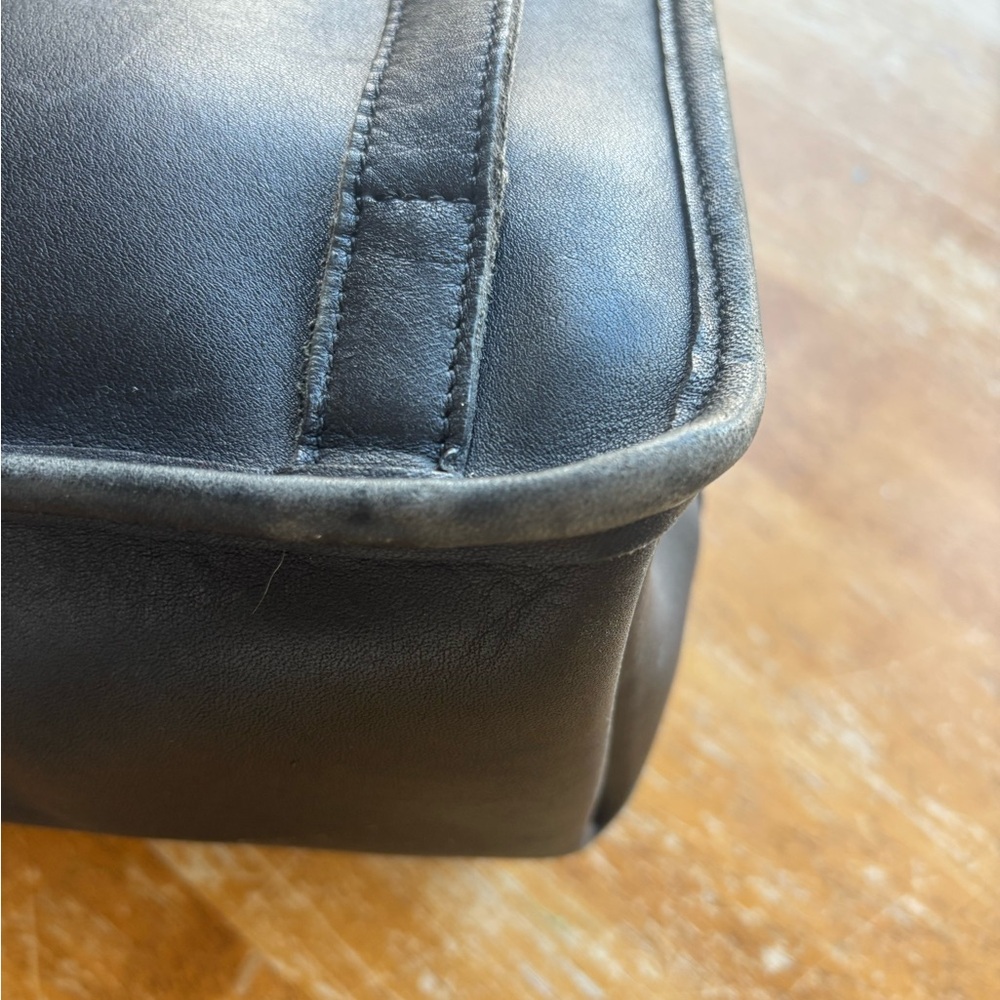 Coach Vintage 90’s Black Leather Mini Backpack with Gold hardware - Picture 12 of 16